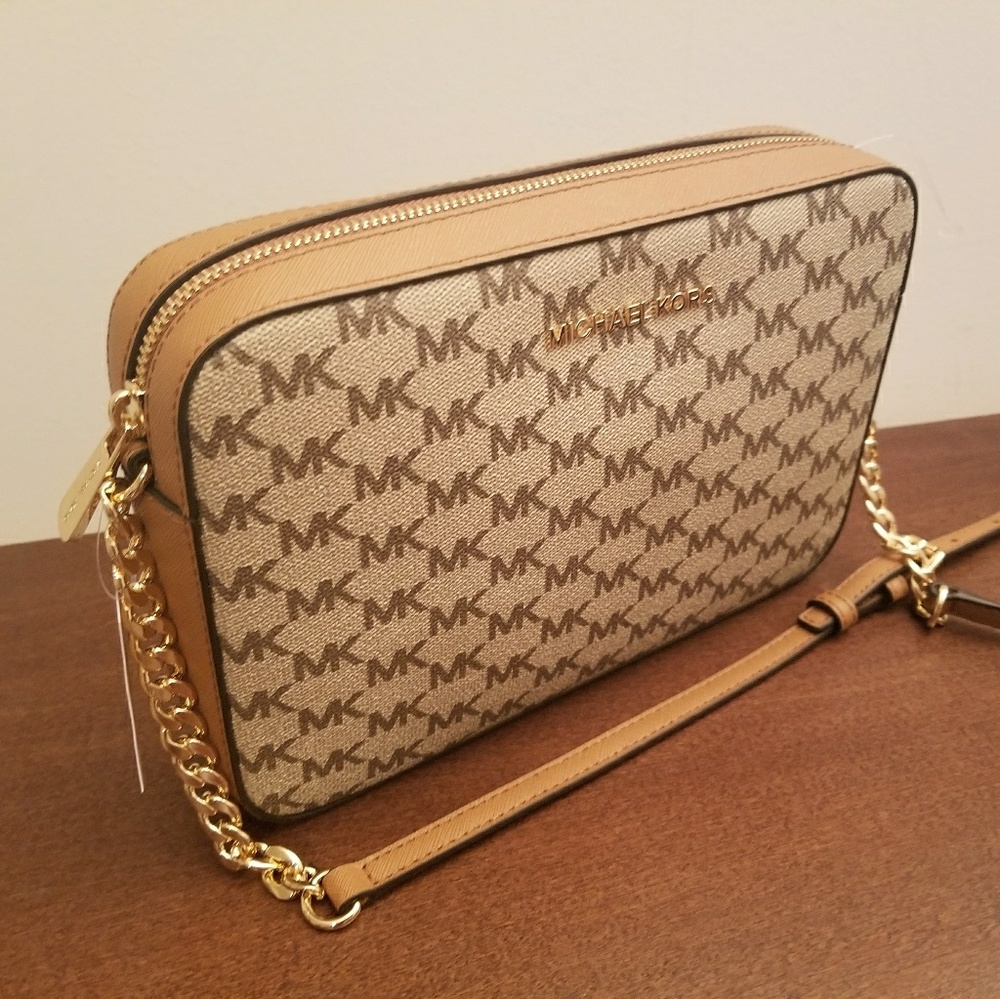 Michael Kors Crossbody Bag